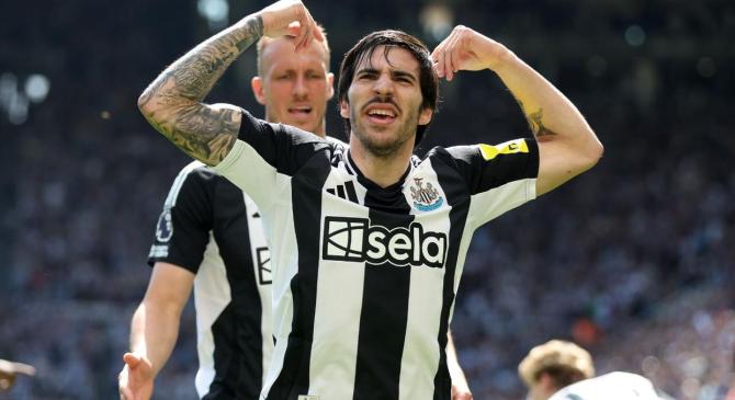 包含里程碑夜纽卡斯尔远射贴柱，欧冠清晨刷纪录，底气十足，细节决定成败的词条-九游体育网站